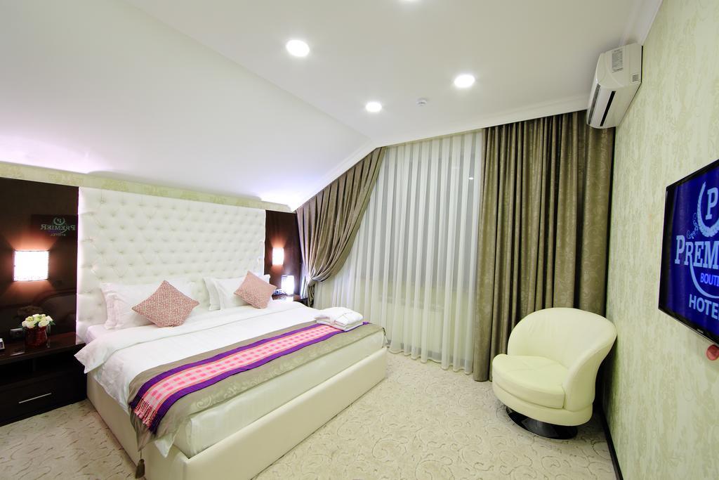 Premier Hotel บิชเคก ภายนอก รูปภาพ