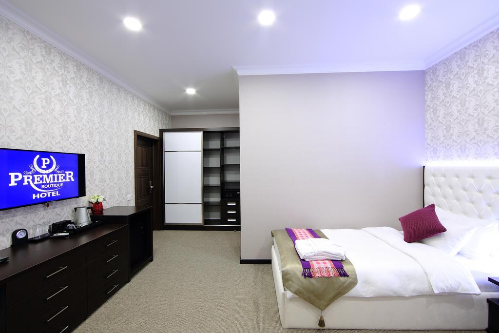 Premier Hotel บิชเคก ภายนอก รูปภาพ