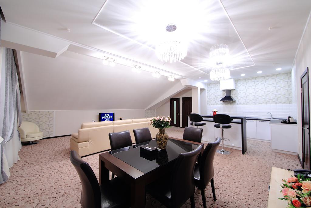 Premier Hotel บิชเคก ภายนอก รูปภาพ