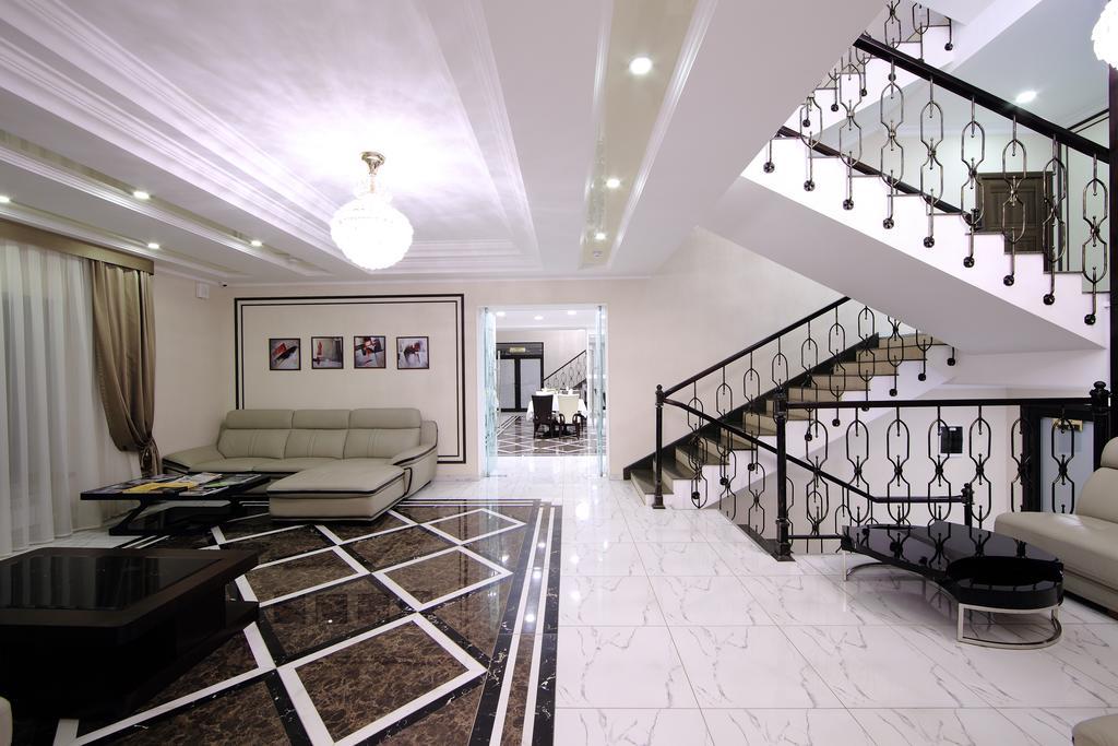 Premier Hotel บิชเคก ภายนอก รูปภาพ